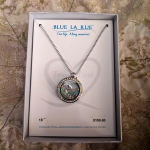 Blue La Rue necklace